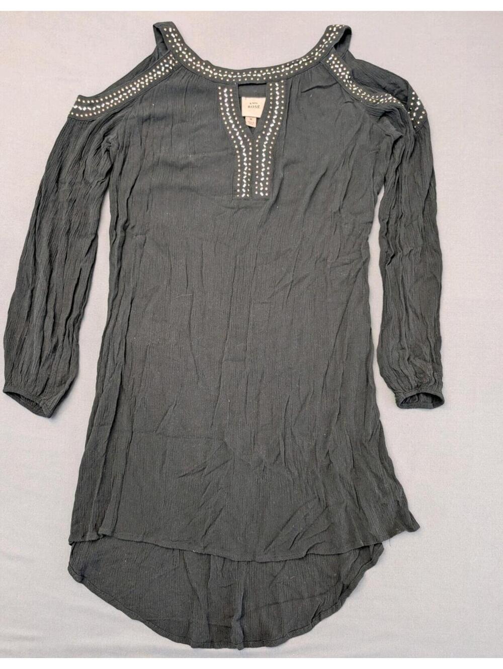 Knox Rose Women's M Black V-Neck Cold Shoulder Studded Tunic Blouse Rayon